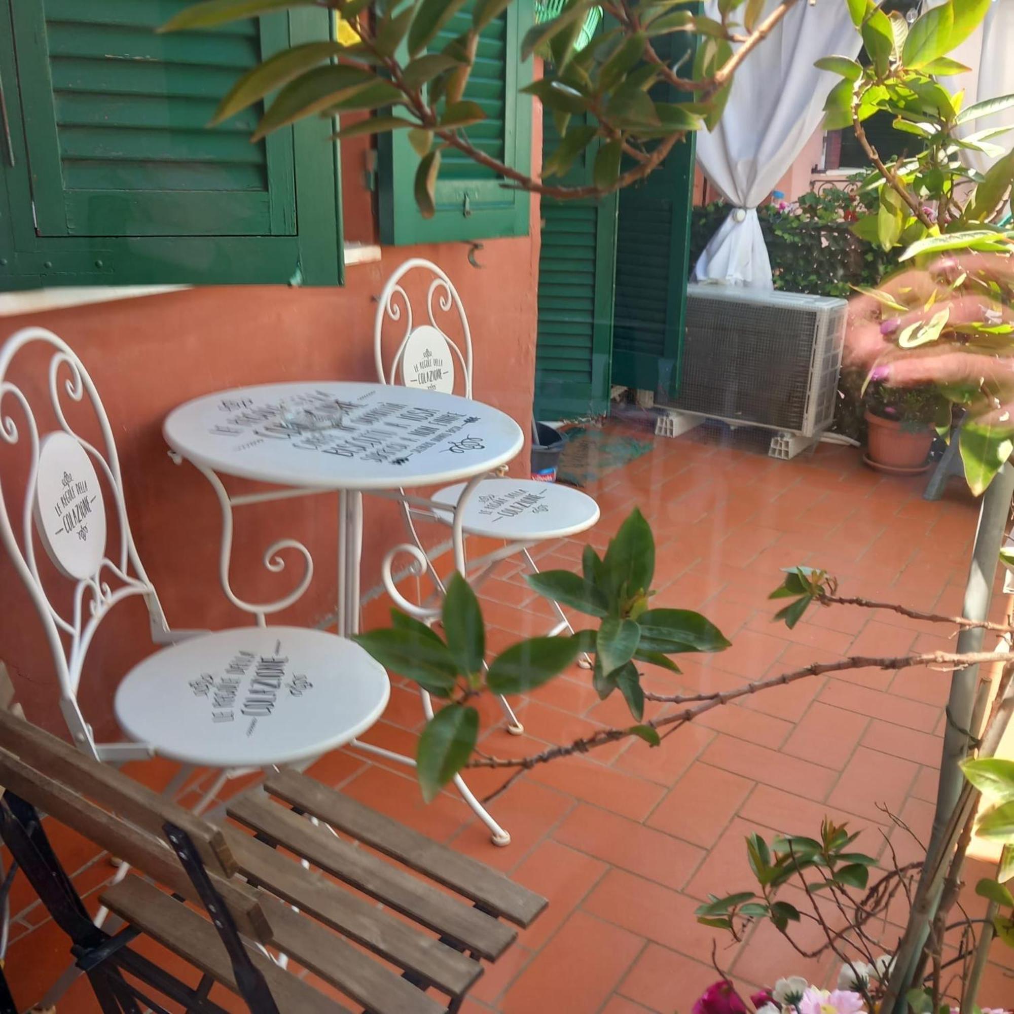 Apartament La Terrazza Di Ameglia Alta Zewnętrze zdjęcie