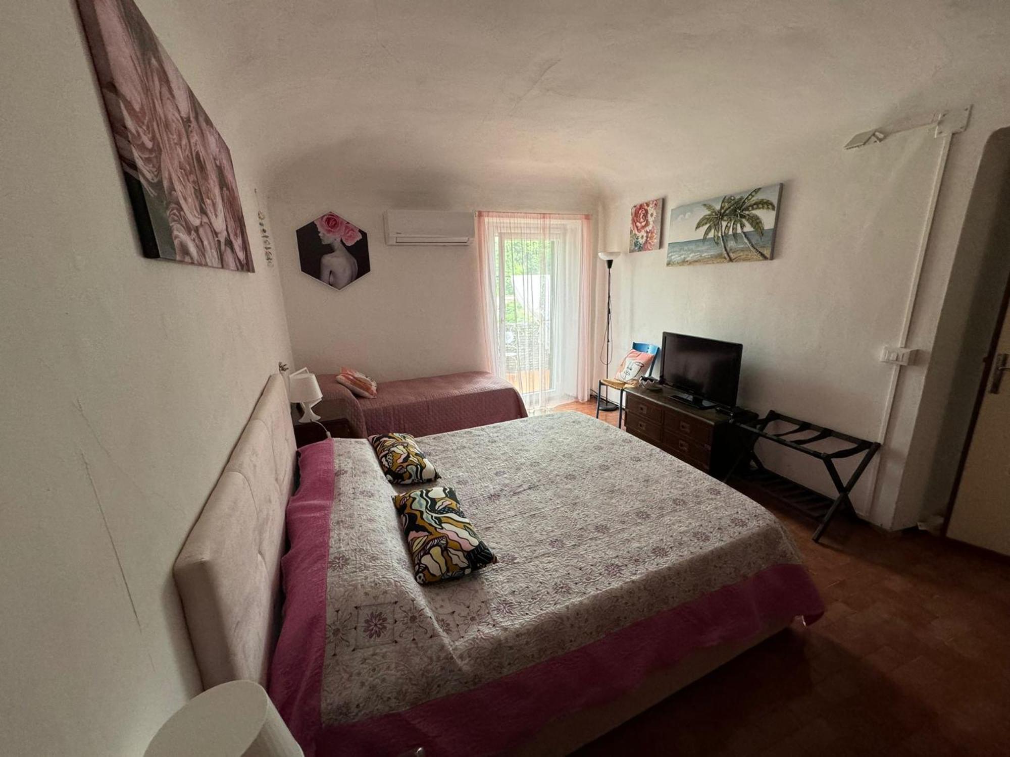 Apartament La Terrazza Di Ameglia Alta Zewnętrze zdjęcie