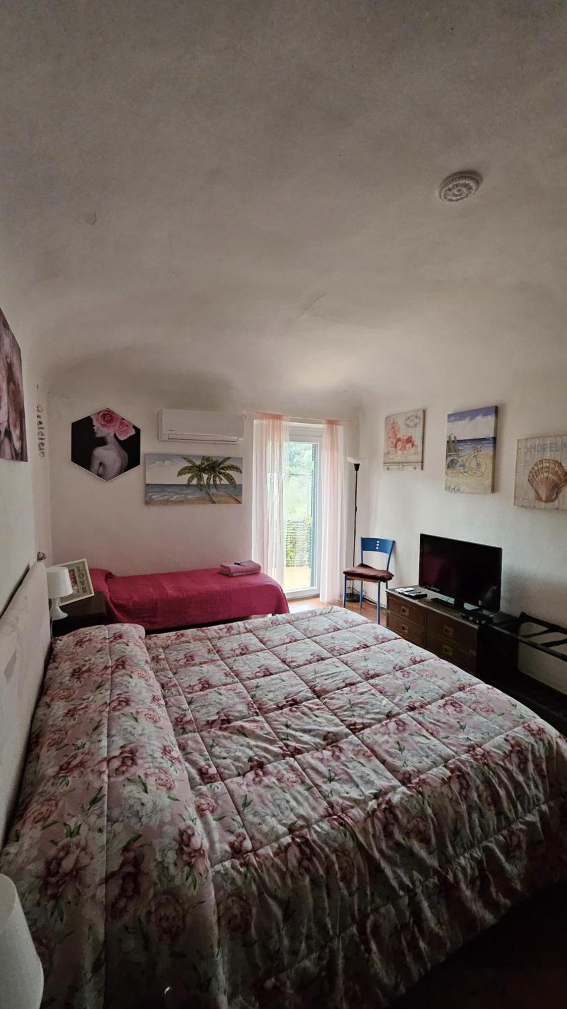 Apartament La Terrazza Di Ameglia Alta Zewnętrze zdjęcie
