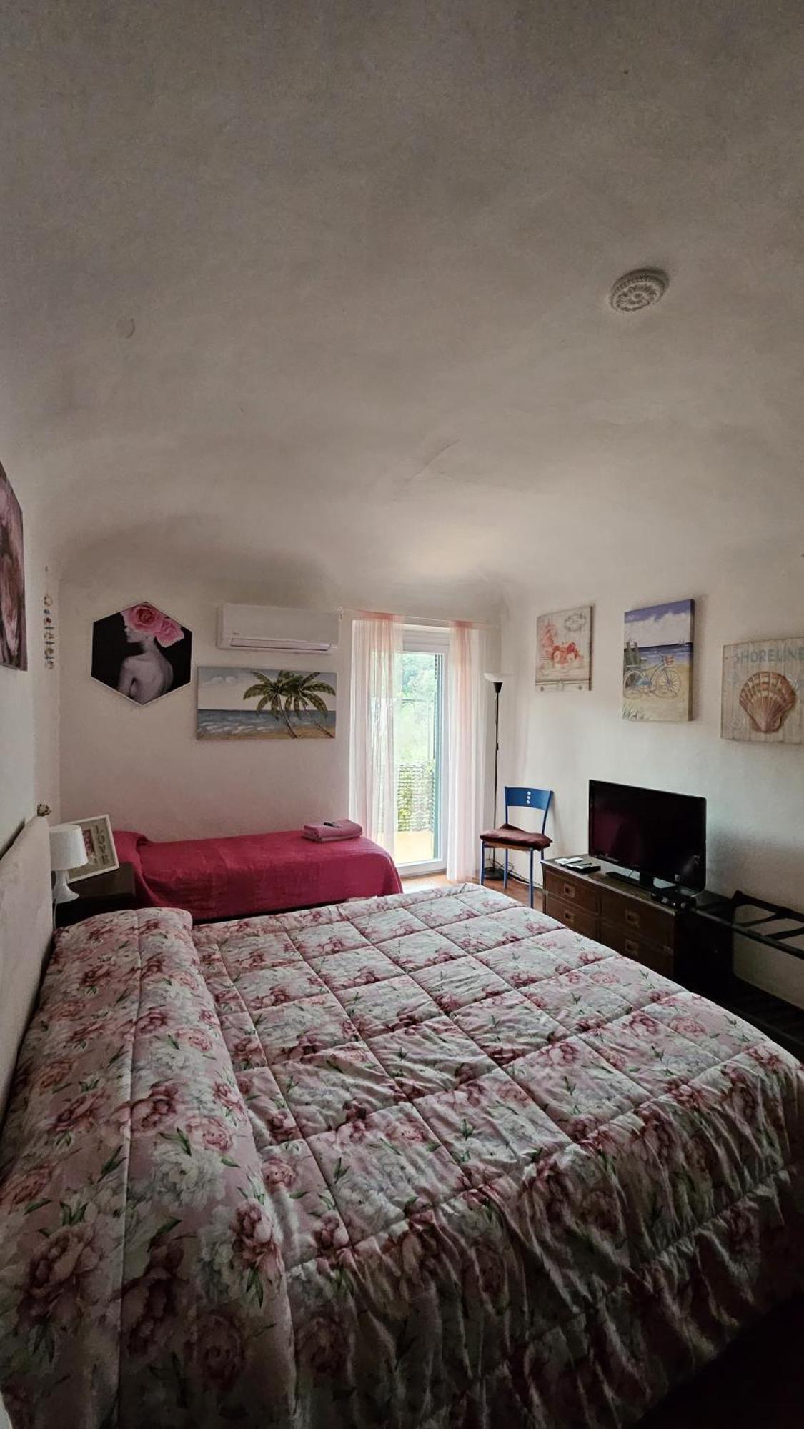 Apartament La Terrazza Di Ameglia Alta Zewnętrze zdjęcie